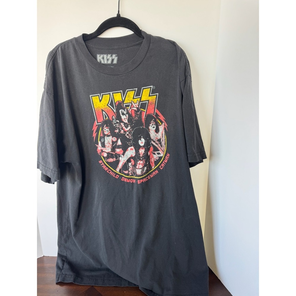 Men's KISS‎ Black T-Shirt Size 2XL Short Sleeve Pre-Owned Music Apparel
